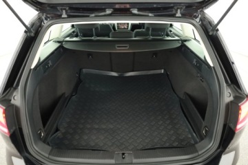 Volkswagen Passat B8 Variant 2.0 TDI BlueMotion SCR 150KM 2017 VW Passat 2.0 TDI, Automat, Navi, Klima, zdjęcie 17