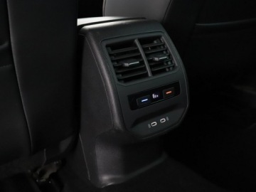 Seat Leon IV Hatchback Plug-In 1.4 e-HYBRID 204KM 2021 Seat Leon FR PHEV automat alcantara virtual navi, zdjęcie 38