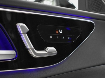 Mercedes Klasa C W206 2025 C Klasa 220 d 4-Matic AMG 2.0 (197KM) 2025, zdjęcie 16