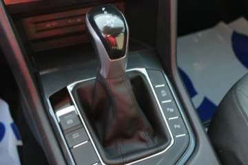 Volkswagen Tiguan II SUV Facelifting 2.0 TDI 150KM 2022 Volkswagen Tiguan LIFE DSG Salon Polska, zdjęcie 21