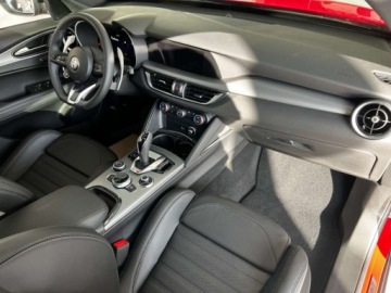 Alfa Romeo Stelvio SUV Facelifting 2023 2.0 GME Turbo 280KM 2024 ALFA ROMEO Stelvio Turbo Veloce Q4 Suv 2.0 (280KM) 2024, zdjęcie 14