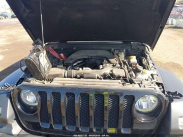 Jeep Wrangler IV 2019 Jeep Wrangler JEEP WRANGLER UNLIMITED SPORT S 4X4 3.6 Benzyna 285KM, zdjęcie 10