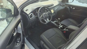 Nissan Qashqai II Crossover 1.5 dCi 110KM 2017 Nissan Qashqai 1,5 diesel NAVI klimatronic OPLACONY 133 tys km 1.5 Diesel, zdjęcie 5