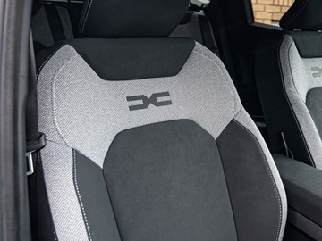 Dacia Bigster 1.2 TCe 140KM 2025 Od ręki - Journey LPG 1.2 mHEV 140KM / Dach panoramiczny, zdjęcie 6