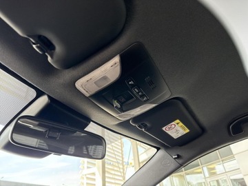 Toyota Corolla XII TS Kombi 1.8 Hybrid 122KM 2021 Toyota Corolla 1.8 Hybrid Comfort Seria E21 (2019-, zdjęcie 23