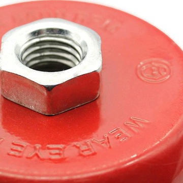 ПЕРЕДНЯЯ ПРОВОЛОЧНАЯ ЩЕТКА С ЛАТУННЫМ ПОКРЫТИЕМ M14 75 мм