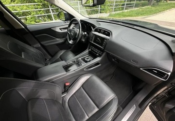 Jaguar F-Pace 2017 Jaguar F-Pace Jaguar F-Pace D200 AWD R-Dynamic HSE 90th Anniversary Edition, zdjęcie 7