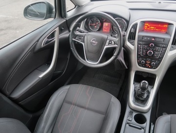 Opel Astra J Sports Tourer 1.4 Turbo ECOTEC 140KM 2012 Opel Astra 1.4 T, Klima, Klimatronic, Tempomat, zdjęcie 6