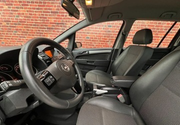 Opel Zafira B 1.8 ECOTEC 140KM 2009 Opel Zafira Automat 7-osobowy Hak Klima Gwarancja w cenie Warszawa VKXR, zdjęcie 7