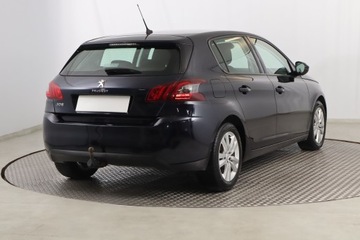 Peugeot 308 II Hatchback Facelifting 1.2 PureTech 130KM 2018 Peugeot 308 1.2 PureTech, Salon Polska, Klima, zdjęcie 4