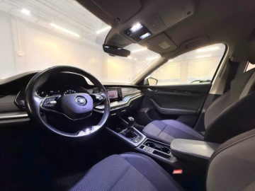 Skoda Octavia IV Liftback 1.5 TSI EVO 150KM 2022 Skoda Octavia Skoda Octavia 1.5 TSI Salon Polska, zdjęcie 15