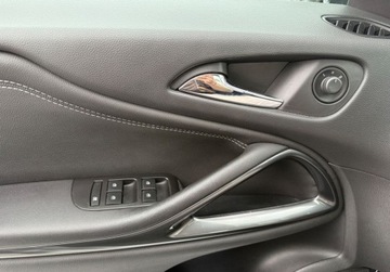 Opel Zafira C Tourer Facelifting 1.6 Turbo 136KM 2018 Opel Zafira salon PL 1,6 automoat 7 osobowa 1.6 Benzyna 136KM, zdjęcie 24