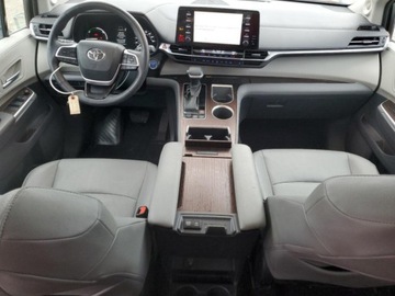 Toyota Sienna III 2023 Toyota Sienna Xle, 2023r., 2.5L 2.5 Hybryda 245KM, zdjęcie 6