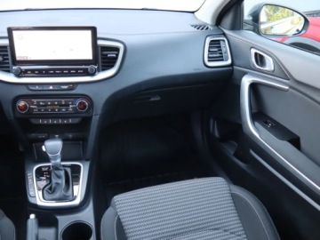 Kia XCeed Crossover Facelifting 1.5 T-GDi 140KM 2024 Kia XCeed 1.5 T-GDI, Salon Polska, 1. Właściciel, zdjęcie 7