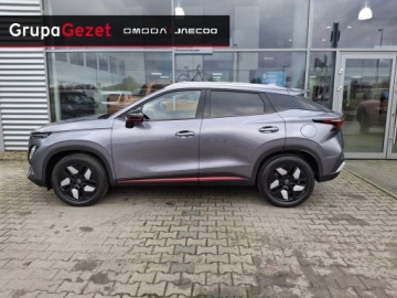 Omoda 5 1.6 T-GDI 147KM 2025 Omoda Omoda 5 czerwone akcenty dla wersji Premium i ubezpieczenie OC/AC za, zdjęcie 1