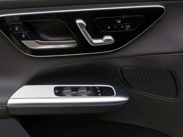 Mercedes GLC C254/X254 Coupe 2.0 220d 197KM 2025 GLC Coupe 220 d 4-Matic AMG Line 2.0 (197KM) 2025, zdjęcie 11