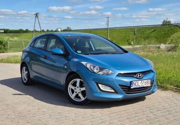 Hyundai i30 II Hatchback 3d 1.4 CRDi 90KM 2013 Hyundai i30 1.4 Diesel 90KM