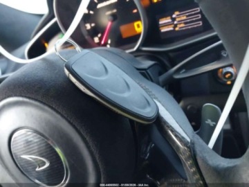  McLaren 650S 2015 3.8 Benzyna 641KM, zdjęcie 10