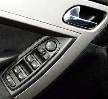 Citroen Grand C4 Picasso I 1.6 THP 150KM 2010 CITROEN C4 Grand Picasso 1.6 16V 150 KM, zdjęcie 30