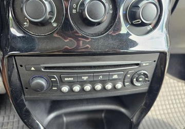 Citroen C3 II Hatchback facelifting 1.6 e-HDi 92KM 2014 Citroen C3 lift 1.6 HDi 92KM Gwarancja Zamiana Zarejestrowany 1.6 Diesel, zdjęcie 30