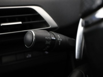 Peugeot 3008 II Crossover 2.0 BlueHDi 180KM 2018 Peugeot 3008 panorama, gt line, premium sound,, zdjęcie 35