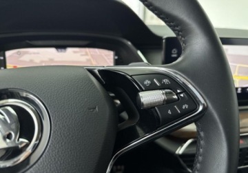 Skoda Octavia IV Kombi 2.0 TDI SCR 200KM 2022 Skoda Octavia 2.0TDI 200KM 4x4 Scout Matrix Hak ACC Ambiente Head-Up El.Fo, zdjęcie 19