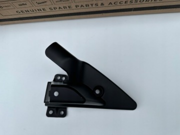 Aprilia RS 125 50 левый кронштейн крепления переднего обтекателя RS125