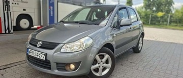 Suzuki SX4 I Hatchback 1.6 i 16V VVT 107KM 2006 Suzuki SX4 Suzuki SX4 1.6 VVT 4x2 Comfort 1.6 Benzyna 107KM, zdjęcie 2