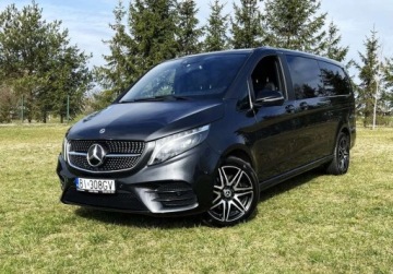 Mercedes Klasa V W447 Długi Facelifting 2.0 250d 190KM 2022 Mercedes-Benz Klasa V BEZWYPADKOWY, serwis ASO, AVANTGARDE, 4X4 hak, 8 osob