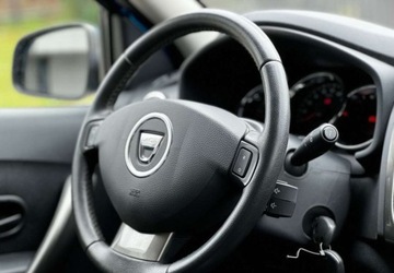 Dacia Sandero II Hatchback 5d TCe  90KM 2015 Dacia Sandero Stepway Dacia Sandero Stepway TCe 90 Prestige, zdjęcie 20