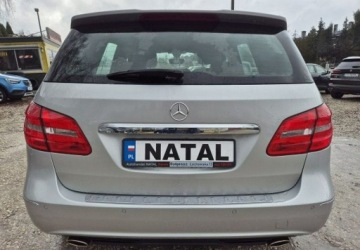Mercedes Klasa B W246 Sports Tourer 180 BlueEFFICIENCY 122KM 2013 Mercedes-Benz Klasa B Bogata wersja 1.6 Benzyna 122KM, zdjęcie 2