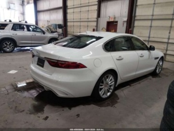 Jaguar XF II 2022 Jaguar XF JAGUAR XF SE P250 RWD AUTOMATIC 2.0 Benzyna 246KM, zdjęcie 6