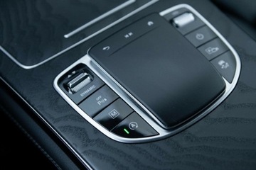 Mercedes GLC C253 SUV Facelifting 2.0 200d 163KM 2020 Mercedes-Benz GLC 200d 4Matic Salon PL Autotrade Mercedes-Benz 2.0, zdjęcie 29
