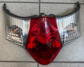 Honda VFR 800 Lampa Tył