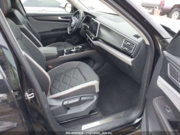 Volkswagen 2024 Volkswagen Atlas 2024r., 4x4, 2.0L 2.0 Benzyna 269KM, zdjęcie 8