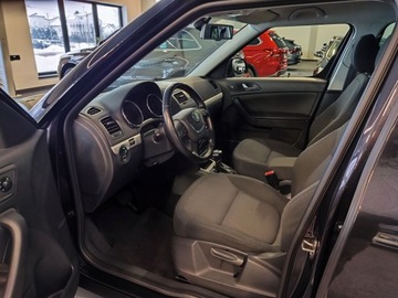 Skoda Yeti Minivan 2.0 TDI CR DPF 4x4 140KM 2013 Skoda Yeti 2.0 TDI 140 KM, 4x4, Automat, zdjęcie 5