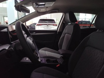 Volkswagen Golf VIII 2026 Volkswagen Golf Life Plus1.5 eTSImHEV 116 KM DSG7 Tapicerka Artvelours Pa, zdjęcie 11