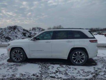 Jeep Grand Cherokee V 2023 Jeep Grand Cherokee Overland 2023 3.6 Benzyna 293KM, zdjęcie 2