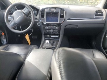 Chrysler 300C II 2023 Chrysler 300s 2023 3.6L 3.6 Benzyna 300KM, zdjęcie 8