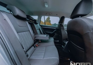 Skoda Octavia III Scout 1.8 TSI 180KM 2017 Skoda Octavia Bezwypadkowa, FV23, 4x4, DSG, 1.8l 180km, KredytowanieLeasing, zdjęcie 30