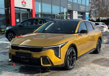 Kia 2025 Kia K4 MY2026 NOWA GT LINE z dachem panoramicznym 180KM dostepna OD REKI, zdjęcie 2