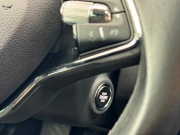 Skoda Octavia III Kombi Facelifting 1.5 TSI ACT 150KM 2020 Skoda Octavia 1.5 TSI 150KM Style | ACC, LED, Zawi, zdjęcie 17