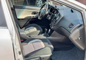 Kia Ceed II Kombi Facelifting 1.6 GDI 135KM 2016 Kia Ceed 1.6 benzyna 135KM PDC Led grzane fotele climatronic 2 stref serwis, zdjęcie 16