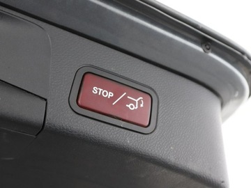 Mercedes Klasa C W205 2017 Mercedes C 180 Czujniki, Aut.klima, Navi, Skóra, zdjęcie 36