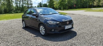Fiat Tipo II Hatchback 1.4 95KM 2018 Fiat Tipo Bogata wersja, stan bardzo dobry., zdjęcie 2