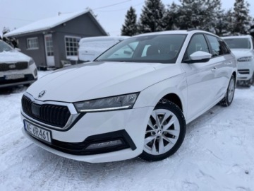 Skoda Octavia IV Kombi 2.0 TDI 150KM 2022 Skoda Octavia 2.0 TDI 150 KM DSG AMBITION BEZWYPADKOWY 2.0 Diesel 150KM, zdjęcie 2