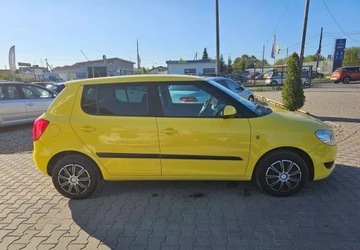 Skoda Fabia II Hatchback 1.2 i HTP 12V 70KM 2010 Skoda Fabia swiezo sprowadzony, przygotowany d..., zdjęcie 6