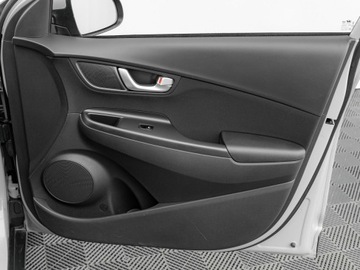 Hyundai Kona I Crossover Facelifting 1.6 T-GDI 198KM 2021 Hyundai Kona WD0745U#1.6 T-GDI Style DCT Podgrz.f, zdjęcie 30