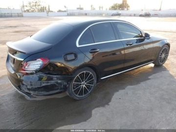 Mercedes Klasa C W205 2019 Mercedes-Benz Klasa C 2019 MERCEDES-BENZ C 300 2.0 Benzyna 255KM, zdjęcie 4
