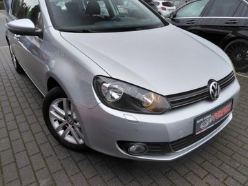 Volkswagen Golf VI Hatchback 5d 1.6 TDI-CR DPF BlueMotion 105KM 2011 Volkswagen Golf Klimatronik Podgrzewane fotele 2xPDC Sensor Alu 1.6 Diesel, zdjęcie 3